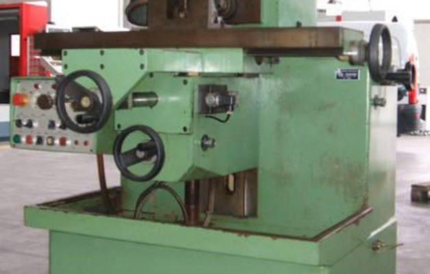Fresatrice aurora 200 TTO